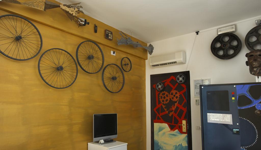 פסארו Hotel Alexander Museum Palace מראה חיצוני תמונה